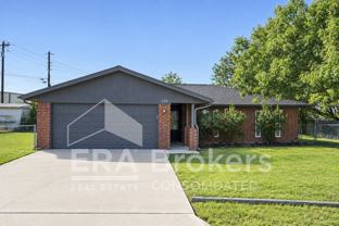 224 Brandy Loop - Photo 1 of 1