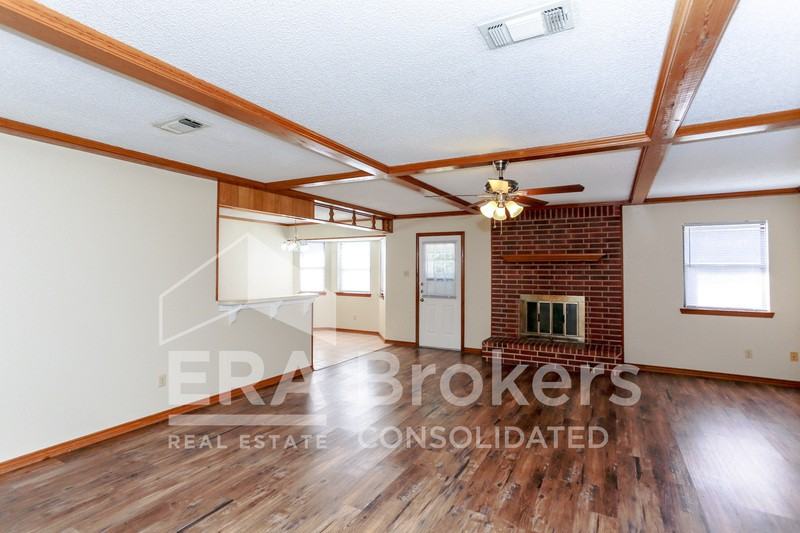 224 Brandy Loop - Photo 2 of 22