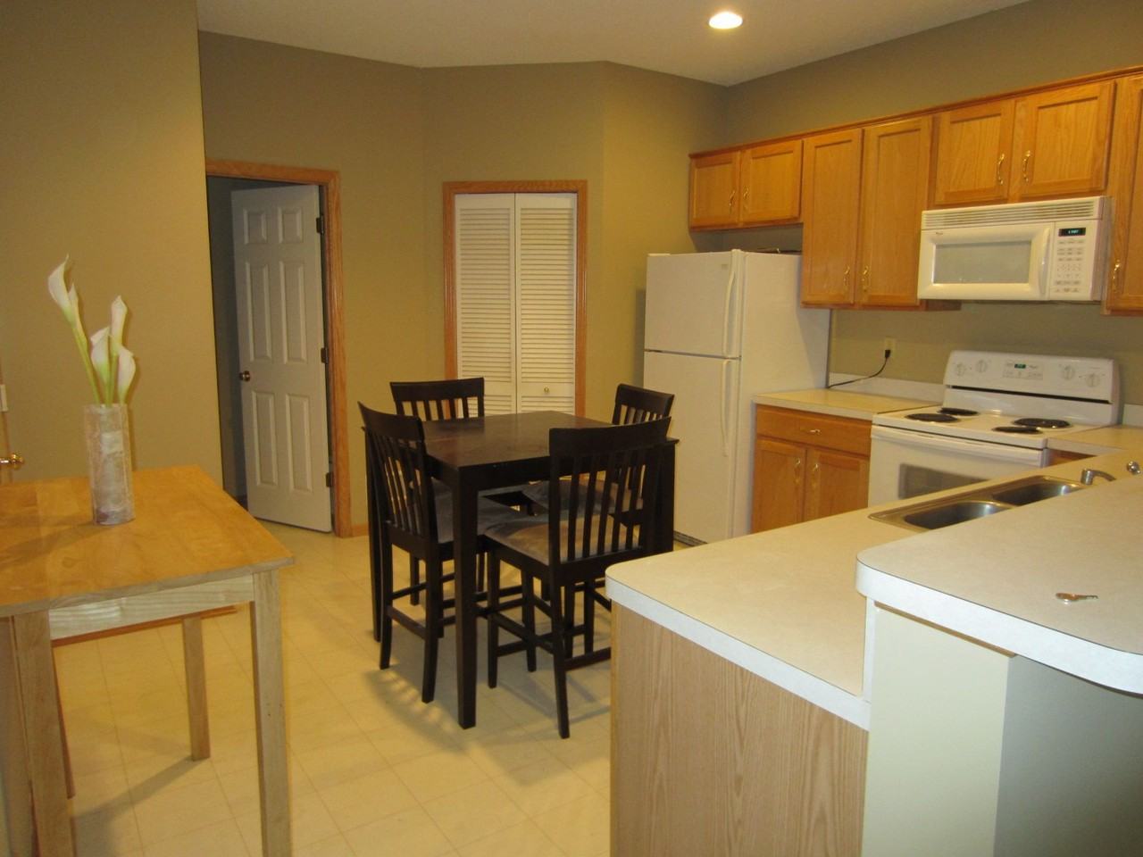 1906 Bluestem Ln - Photo 2 of 20