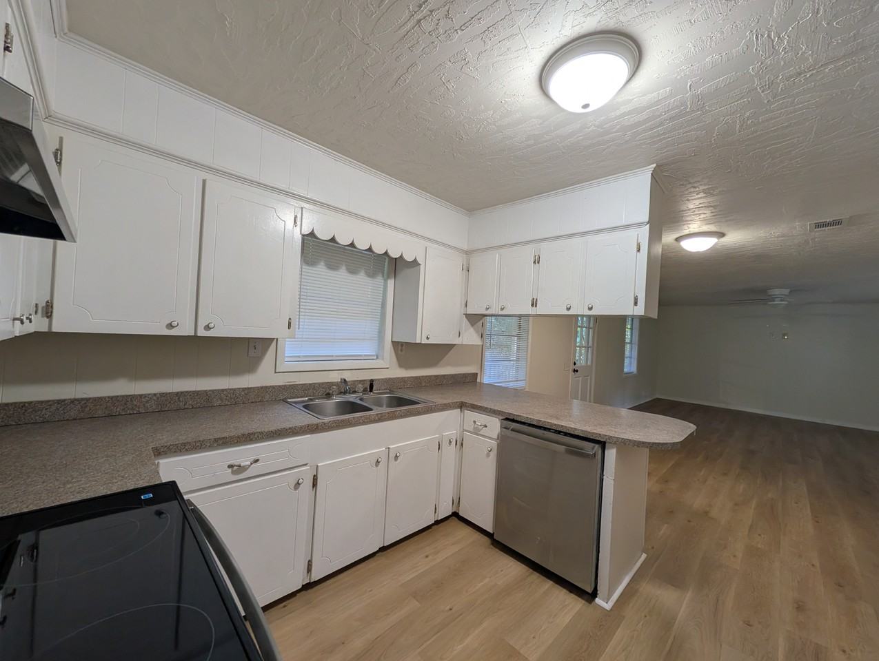 1008 Highway - Photo 5 of 22