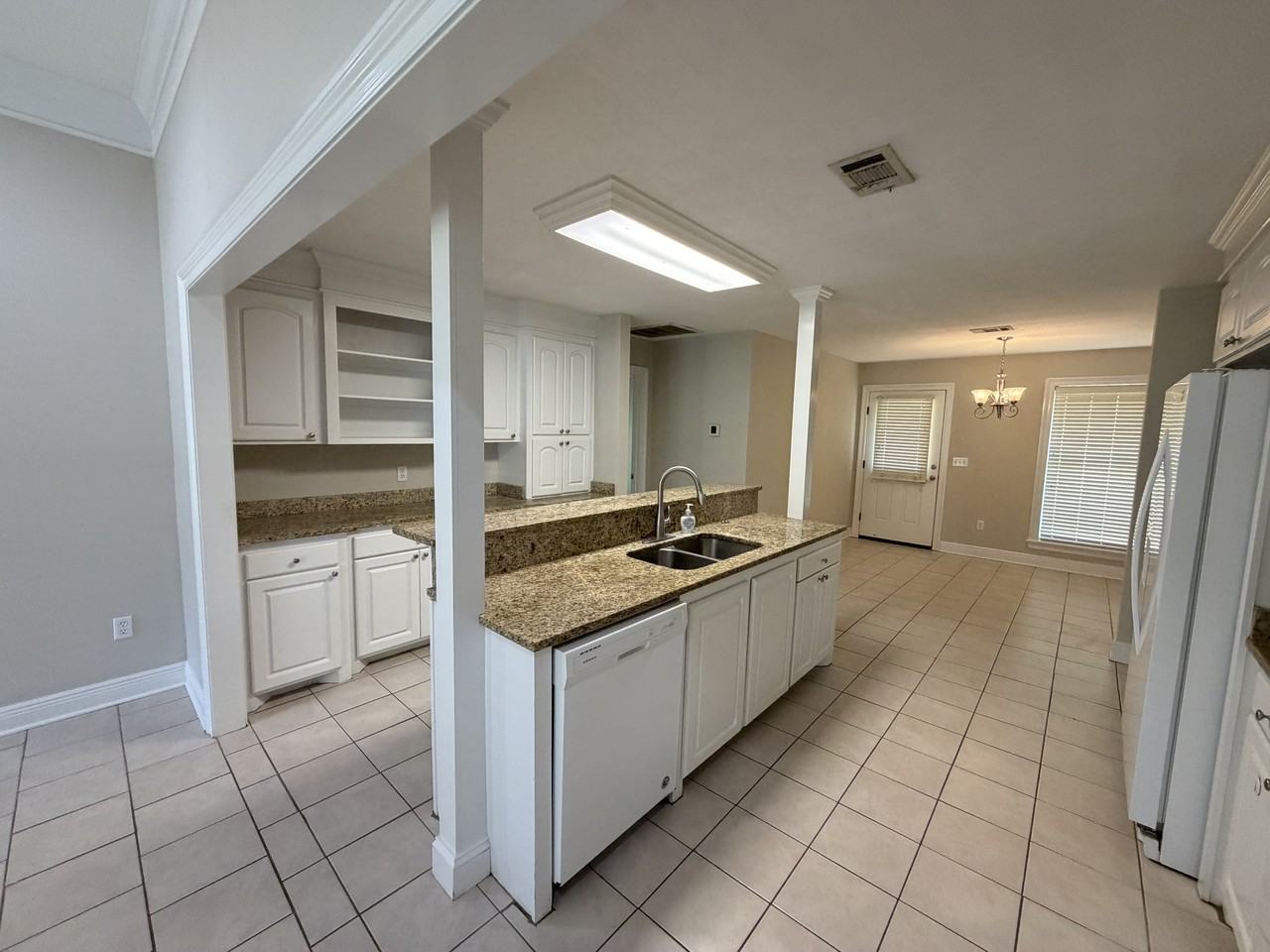90 Cameron Rd - Photo 4 of 19