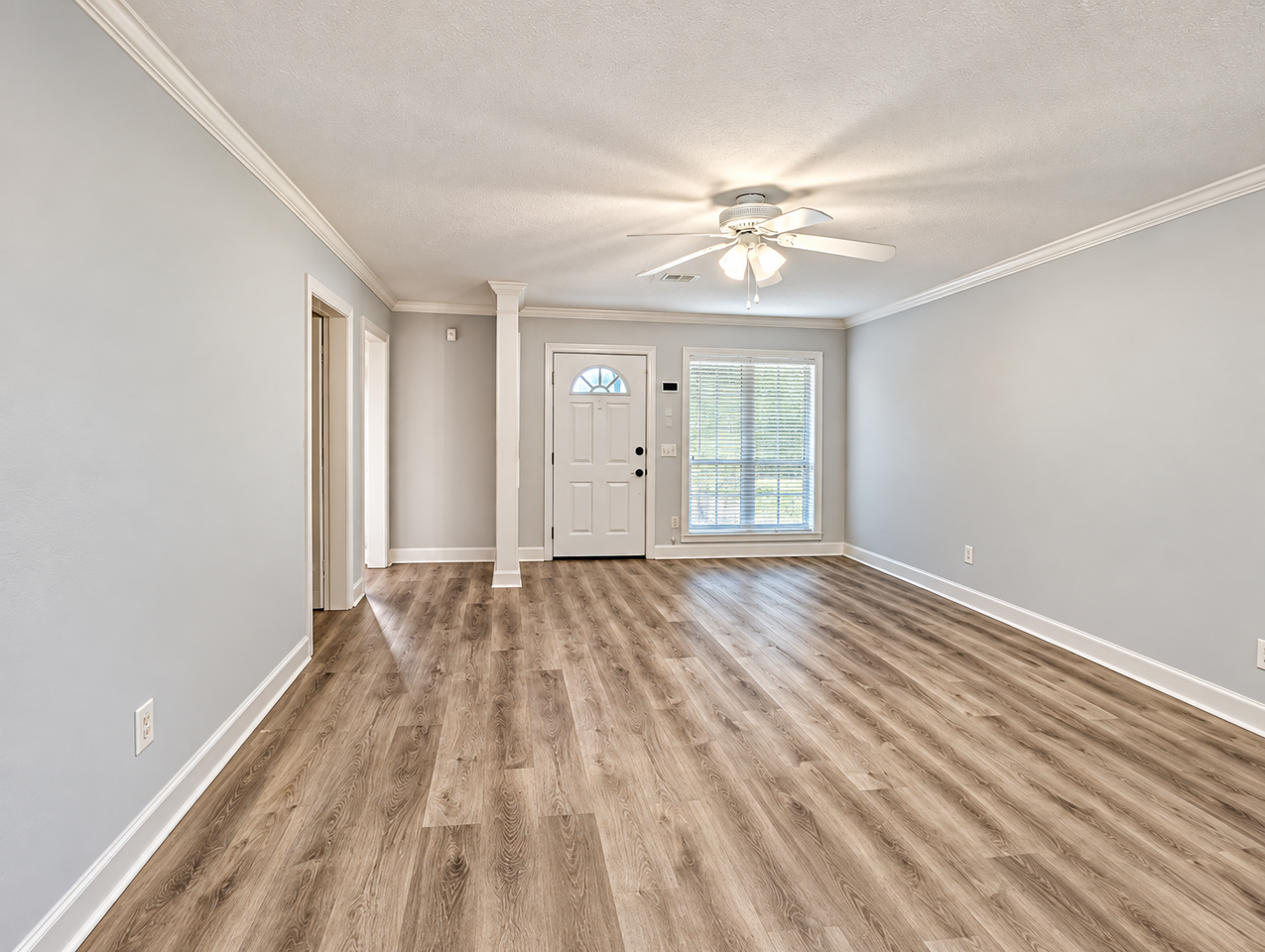 65 Lasalle St - Photo 2 of 12