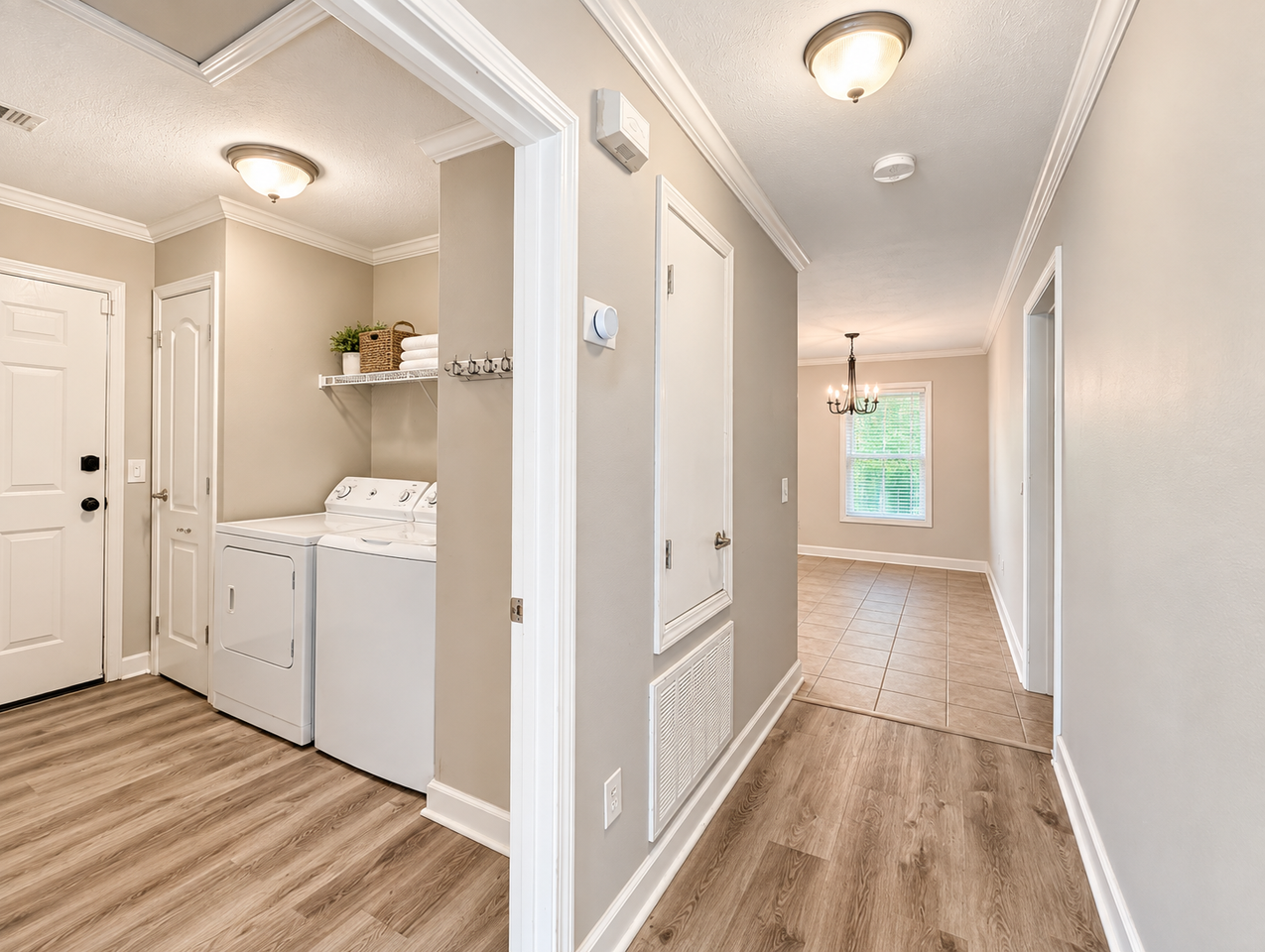 65 Lasalle St - Photo 6 of 12