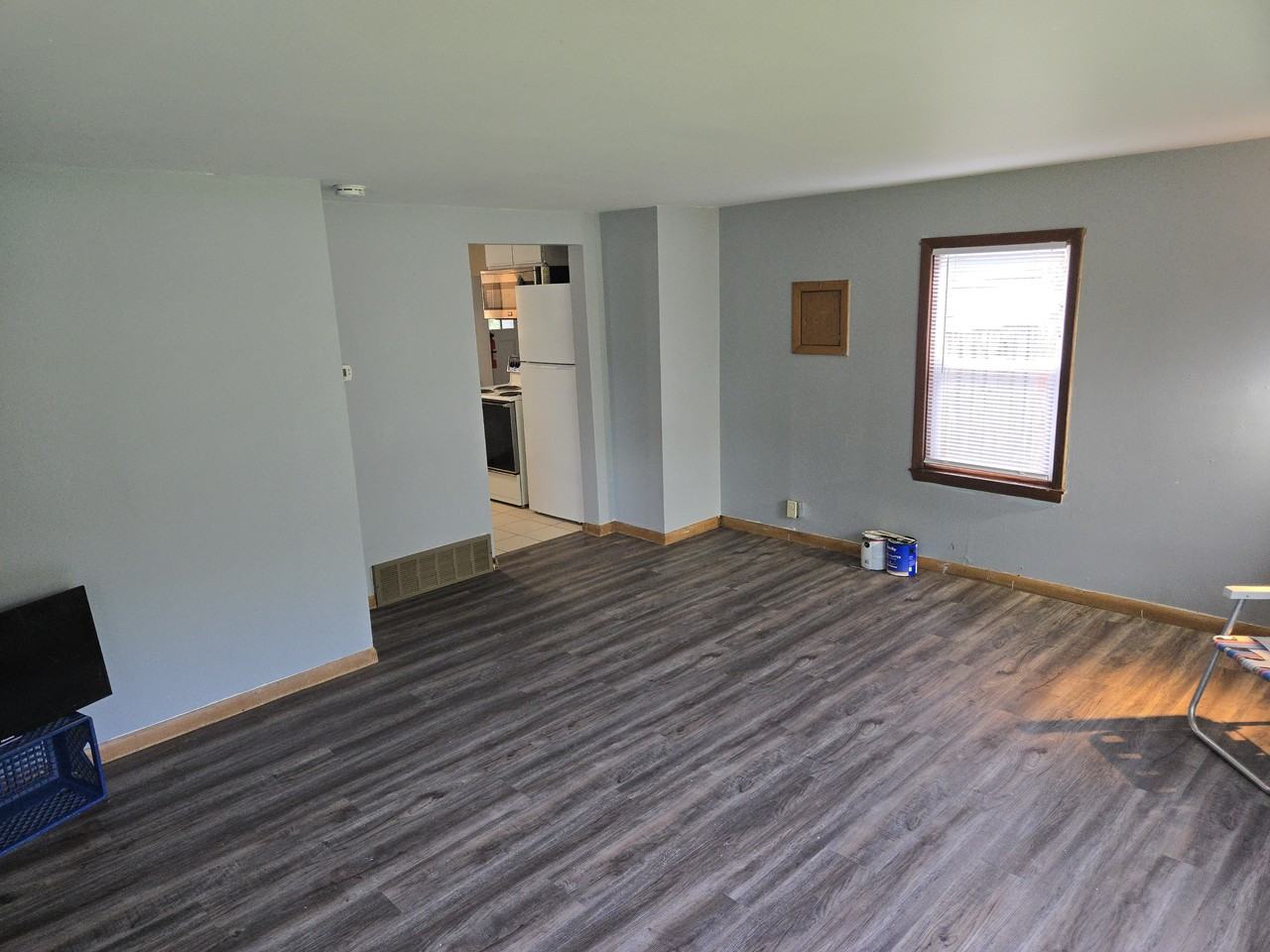 1407 Vine St - Photo 3 of 11