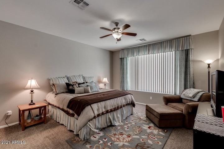 13546 W Port Royale Ln - Photo 7 of 14