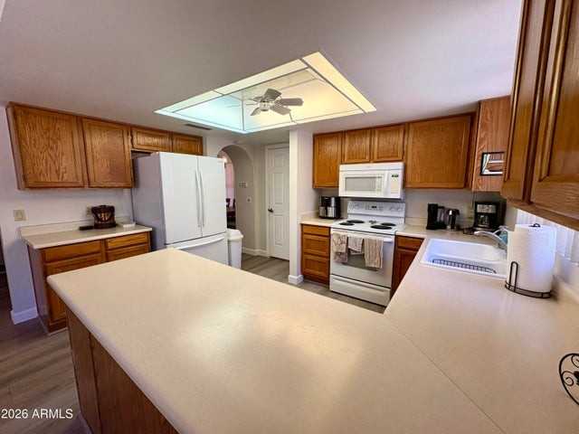 19609 N 98th Dr - Photo 4 of 20