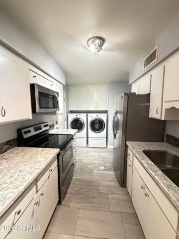 1909 W Palm Ln - Photo 2 of 16