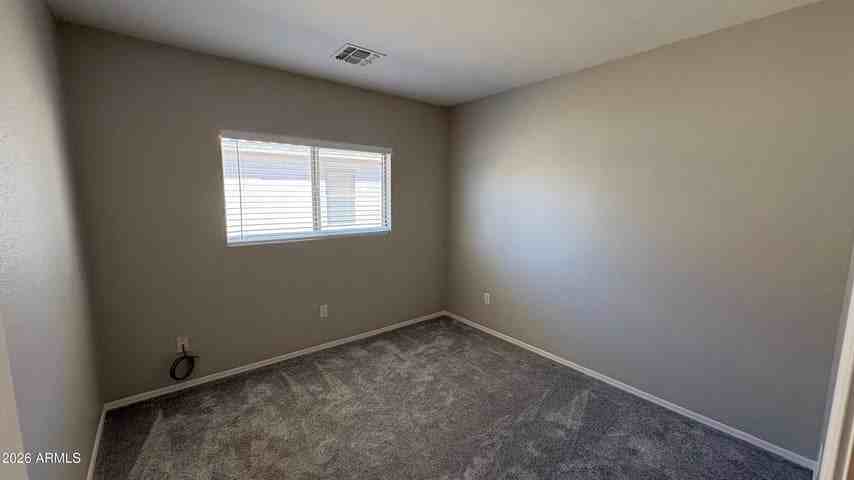 15774 W Watson Ln - Photo 6 of 13