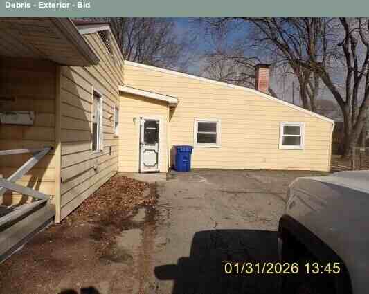 1320 W Tate St - Photo 2 of 18