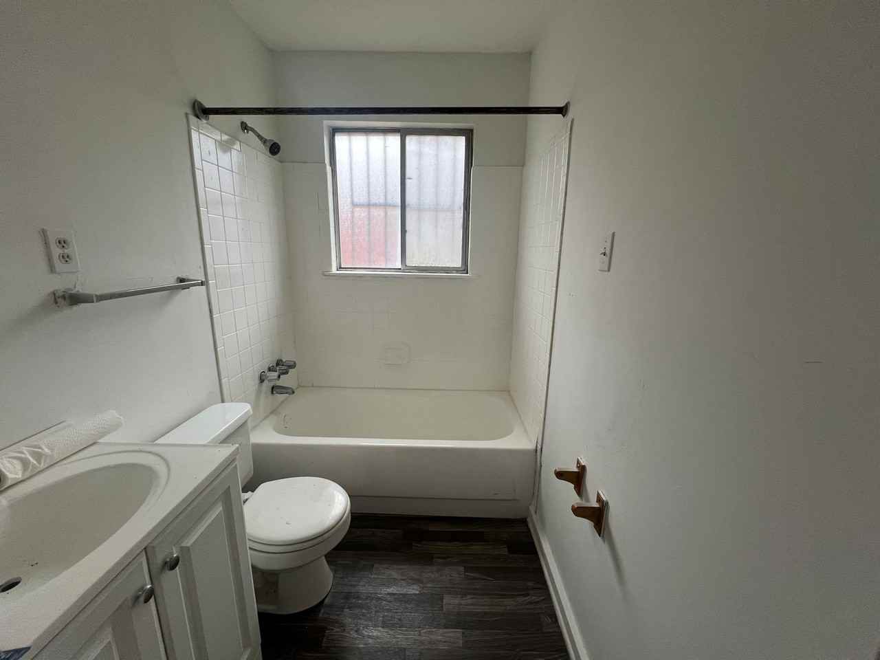 2070 Nedra Ave - Photo 4 of 5