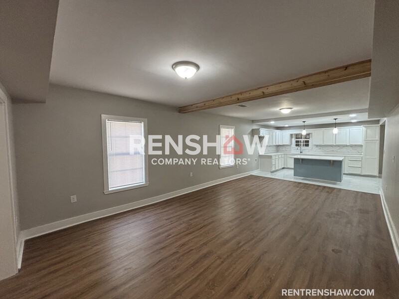 1294 Snowden Ave - Photo 4 of 25