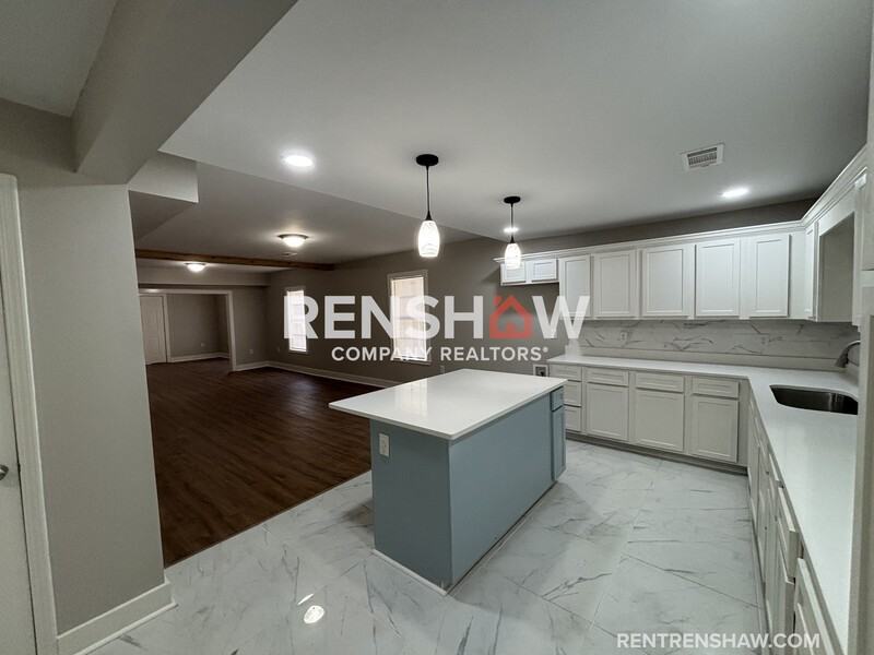 1294 Snowden Ave - Photo 7 of 25
