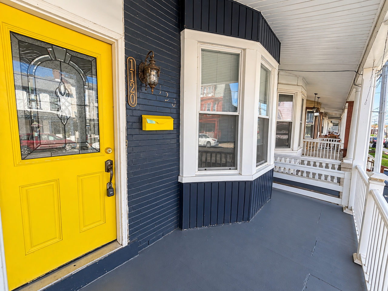 1120 Chestnut St - Photo 2 of 19