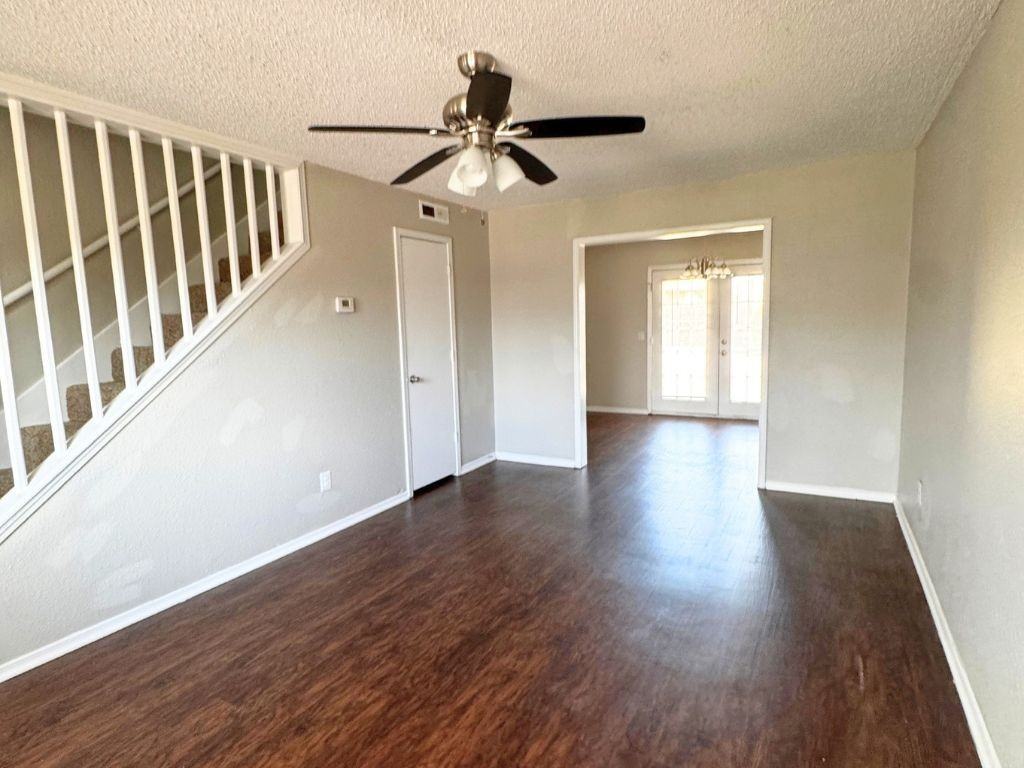853 Cardan Pl - Photo 5 of 20
