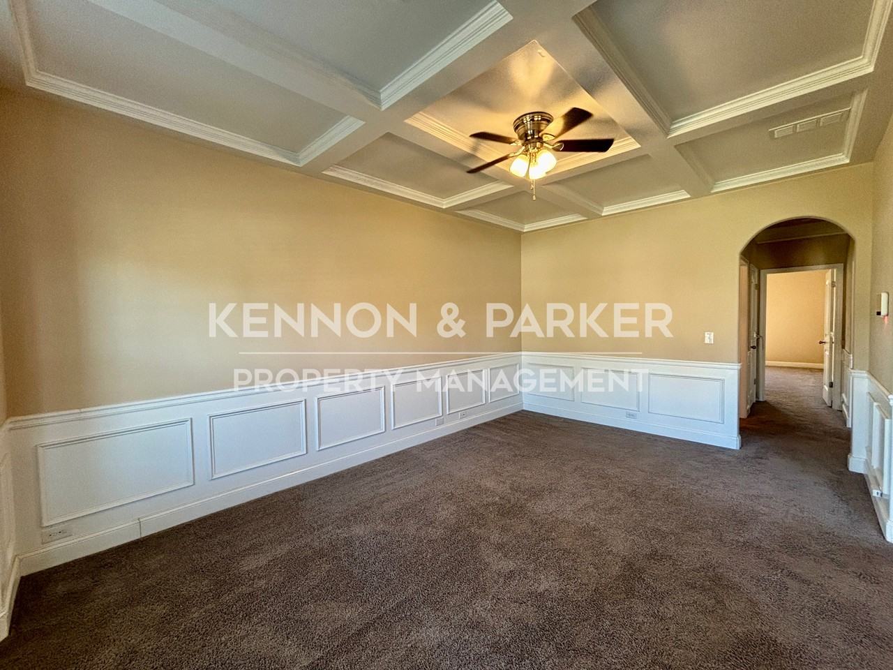 61 Utah St - Photo 4 of 40