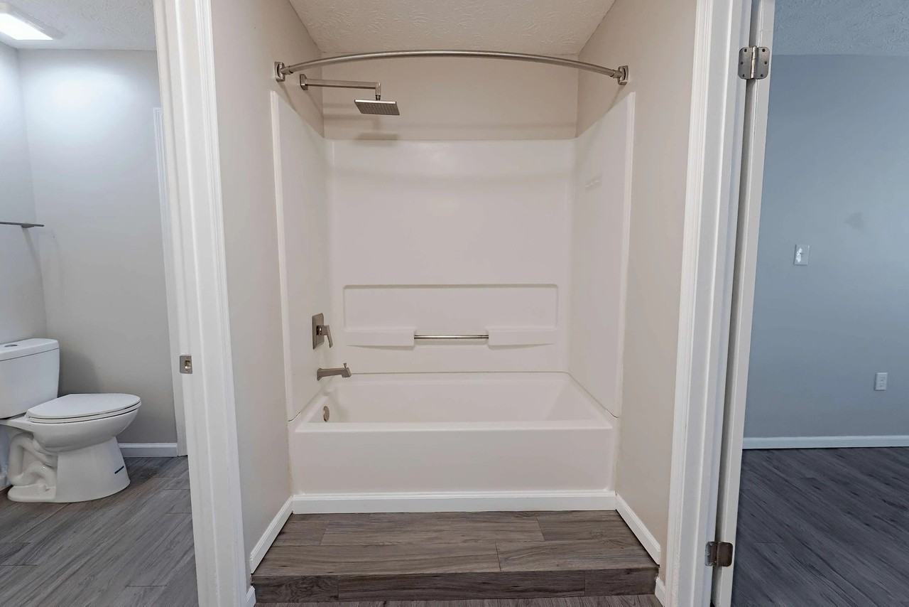 916 Beaver Grade Rd #414 - Photo 2 of 11