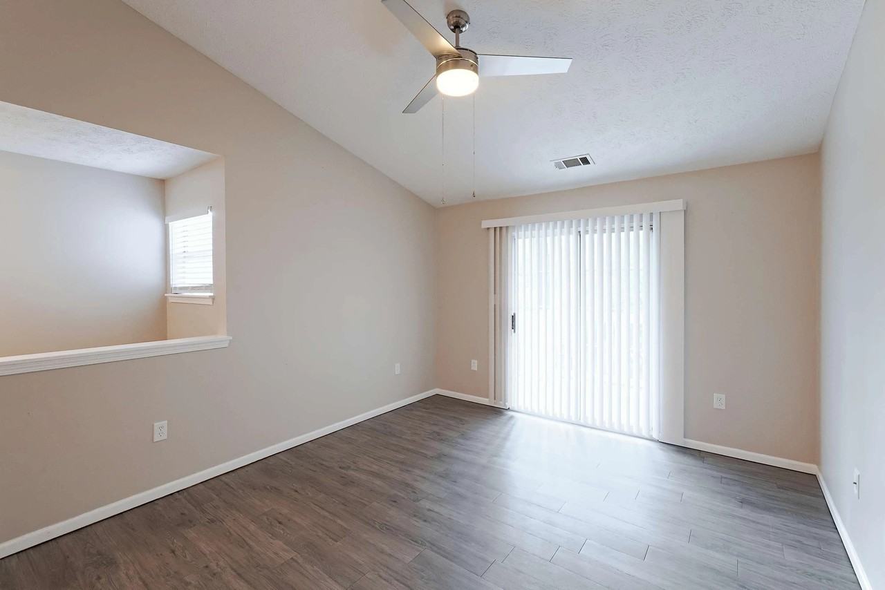 916 Beaver Grade Rd #414 - Photo 7 of 11
