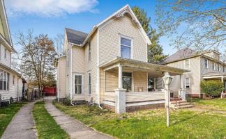 featured image of 520 W Beardsley Ave