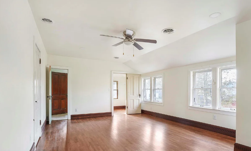 520 W Beardsley Ave - Photo 3 of 20