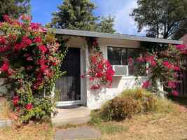 featured image of 427 North St #B