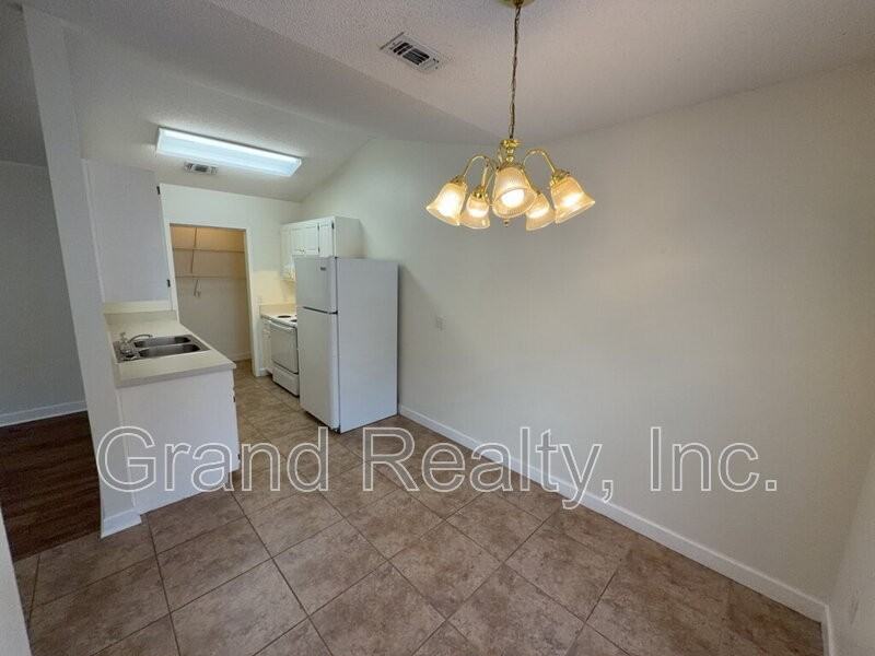6299 Cottage Woods Dr - Photo 6 of 24
