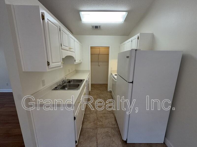 6299 Cottage Woods Dr - Photo 7 of 24