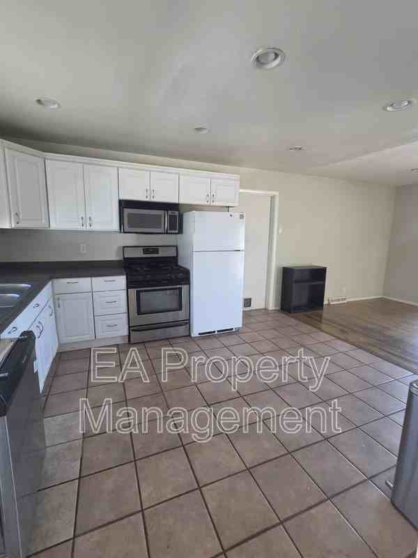 5008 Pojoaque Dr Nw - Photo 2 of 33