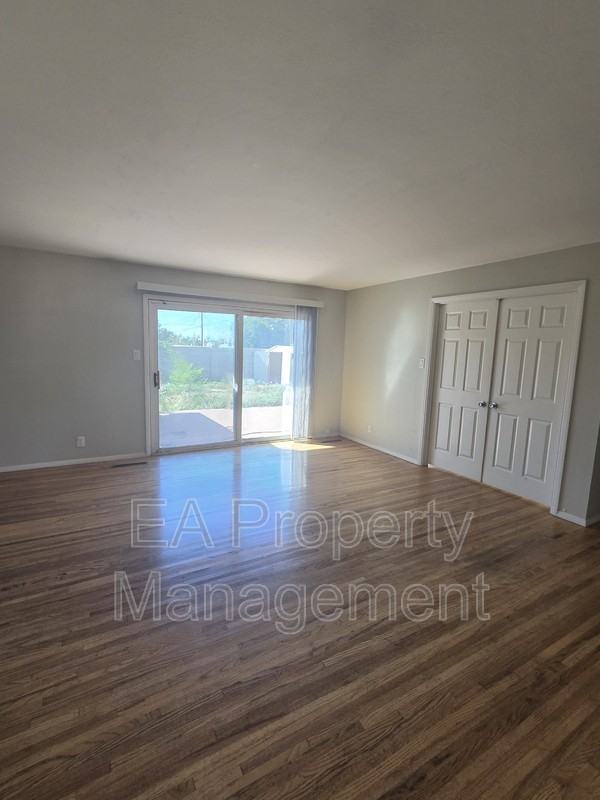 5008 Pojoaque Dr Nw - Photo 6 of 33