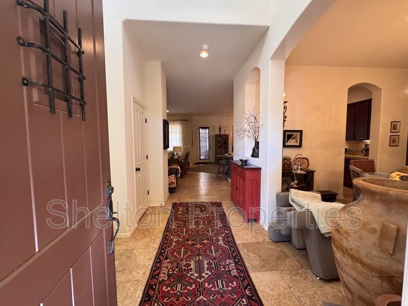 4301 N Golf Dr - Photo 2 of 19