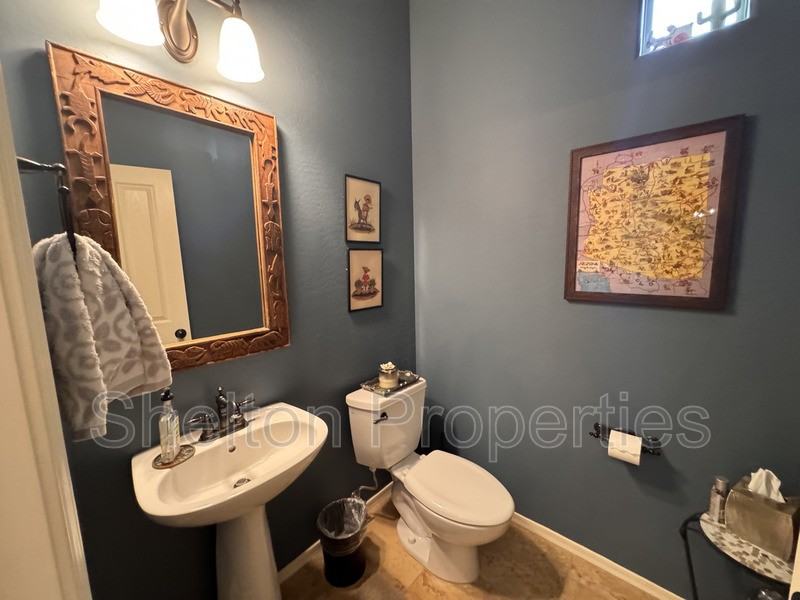 4301 N Golf Dr - Photo 4 of 19