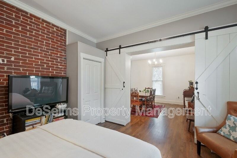 1035 Sharpe Ave - Photo 7 of 28