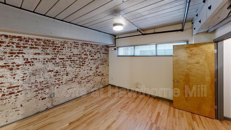 1101 Hawthorne Ln #293 - Photo 4 of 7