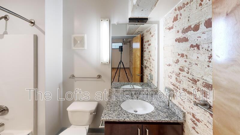 1101 Hawthorne Ln #293 - Photo 6 of 7