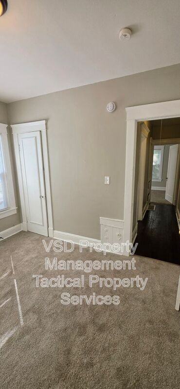 3254 West Blvd #DOWN - Photo 5 of 12