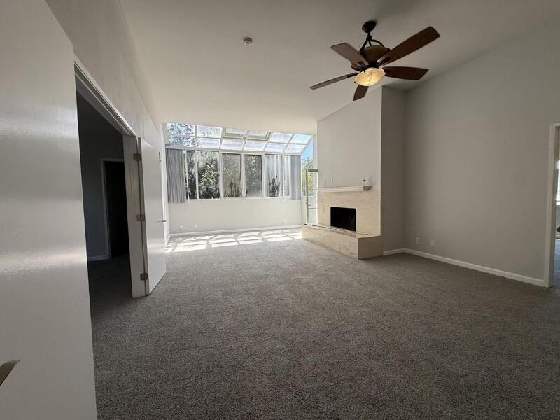 210 The Vlg #305 - Photo 3 of 29