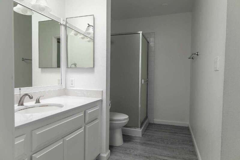 210 The Vlg #305 - Photo 7 of 29