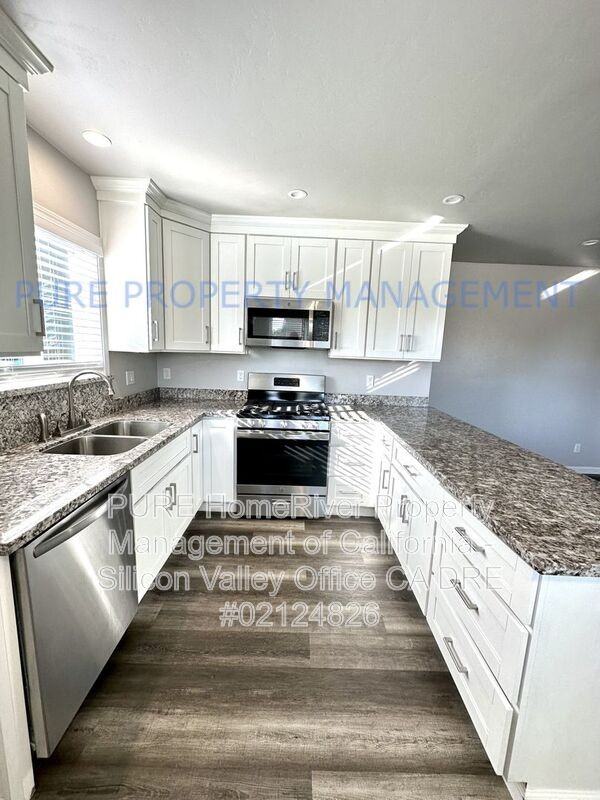 545 California St - Photo 3 of 9