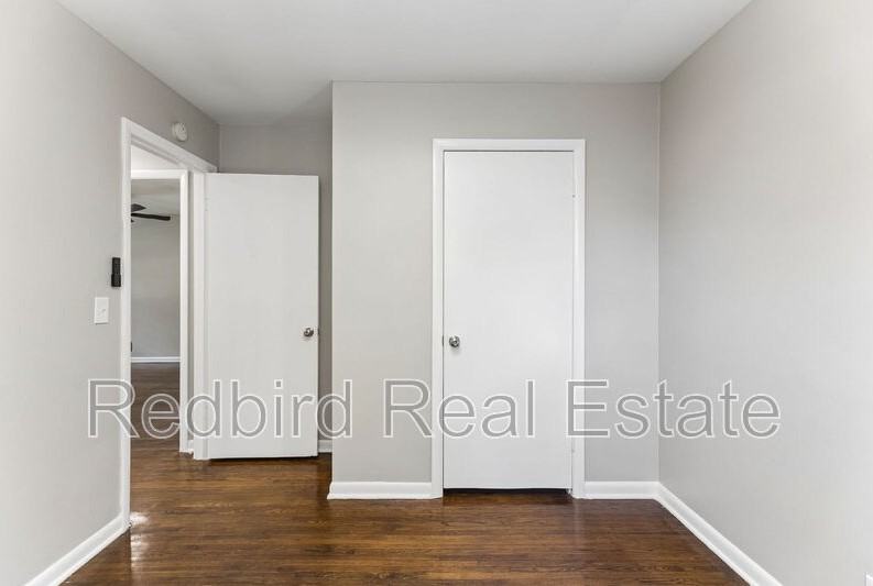 1205 Cline Ave #A - Photo 5 of 22