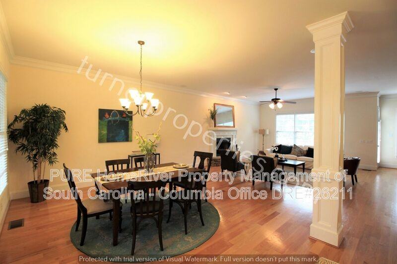 395 Highland Point Dr - Photo 5 of 35