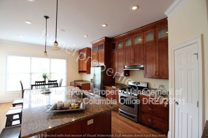 395 Highland Point Dr - Photo 6 of 35