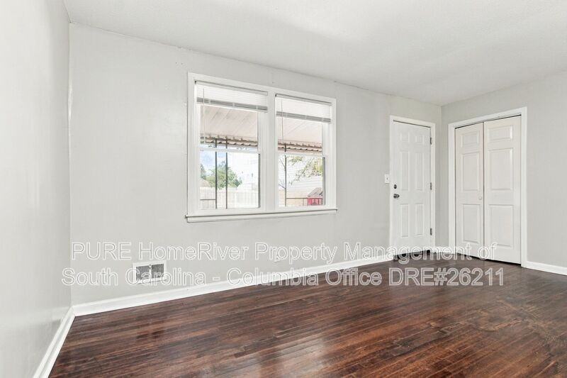 3624 Live Oak St - Photo 3 of 15