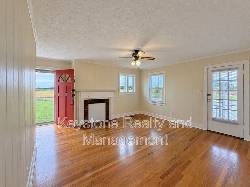 7170 Lafayette Rd - Photo 3 of 16