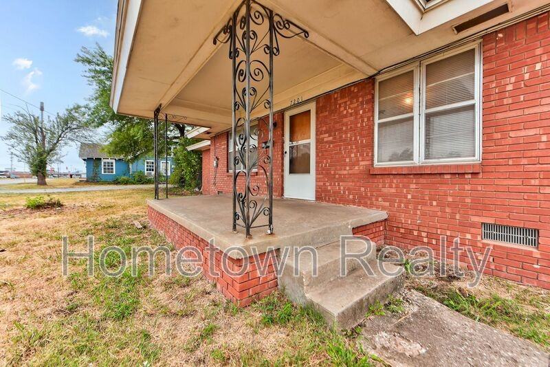 7201 S Walker Ave - Photo 2 of 26