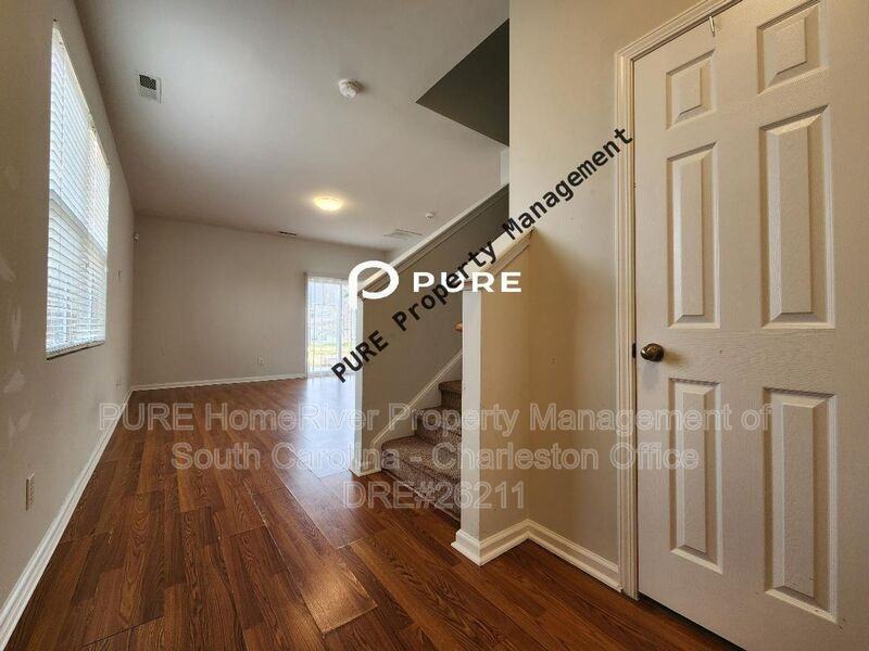 437 Watershed Dr - Photo 3 of 27