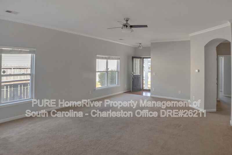 207 Summer View Rd - Photo 5 of 38