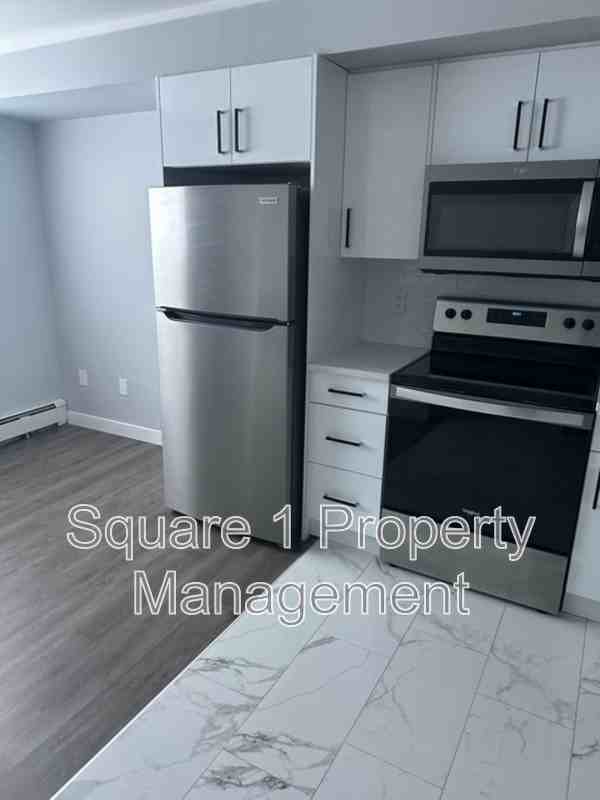 8550-82 Avenue #4 - Photo 4 of 7