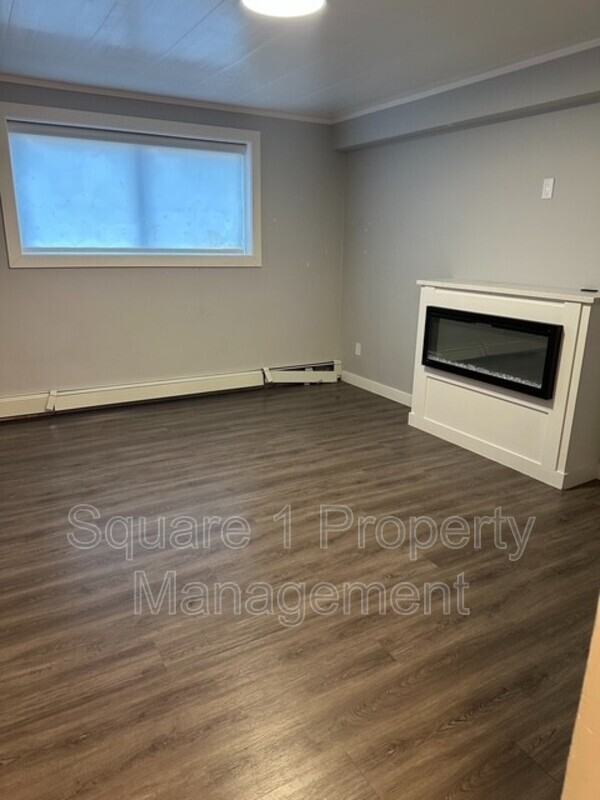 8539-82 Avenue #102 - Photo 2 of 4