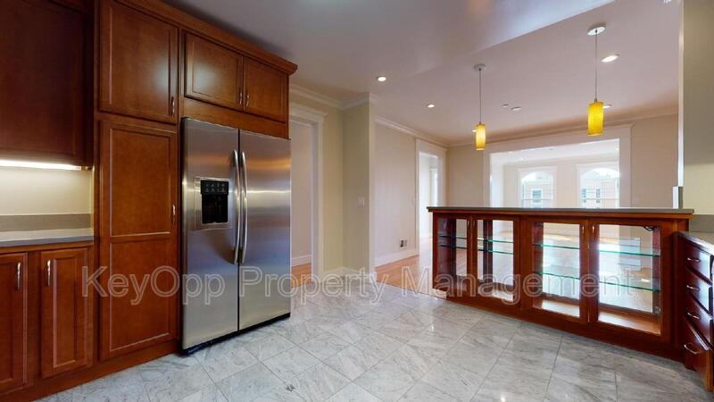 432 26th Ave - Photo 4 of 26