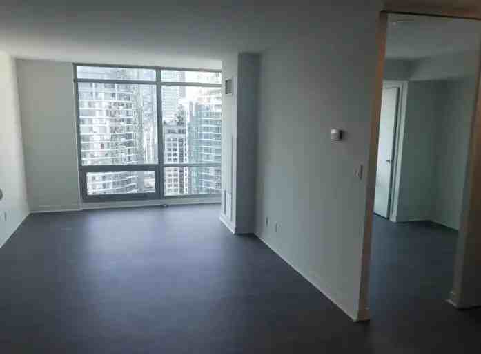 81 Navy Wharf Crt #2911 - Photo 4 of 12
