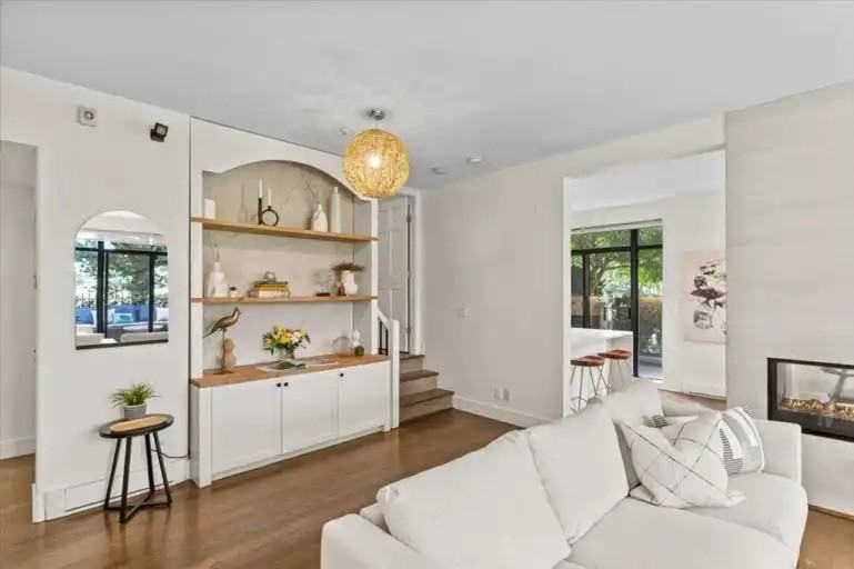 2688 Vine St #111 - Photo 4 of 26